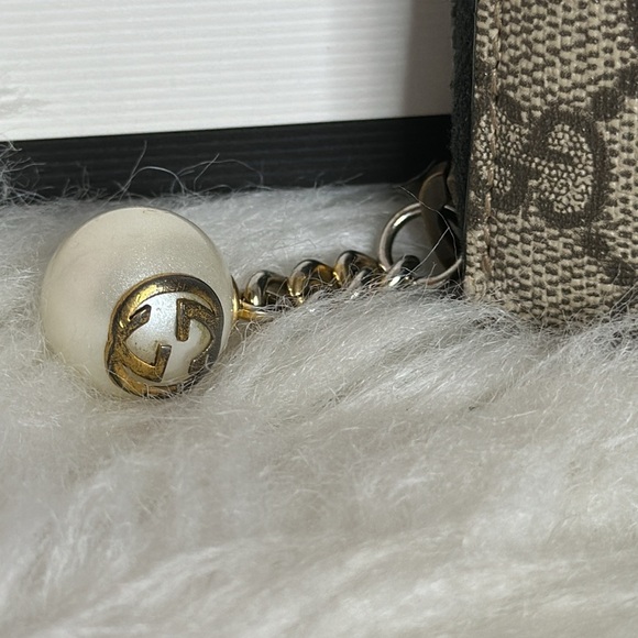 💯Authentic Gucci Zipped Around Long Wallet🍀 - Picture 3 of 16